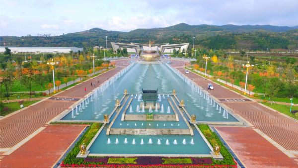 ���ؔ(c��i)�����ġ���վƾ��^�V������ӭ�ӡ��w�쪄(ji��ng)���u�����ҽM��(f��)��