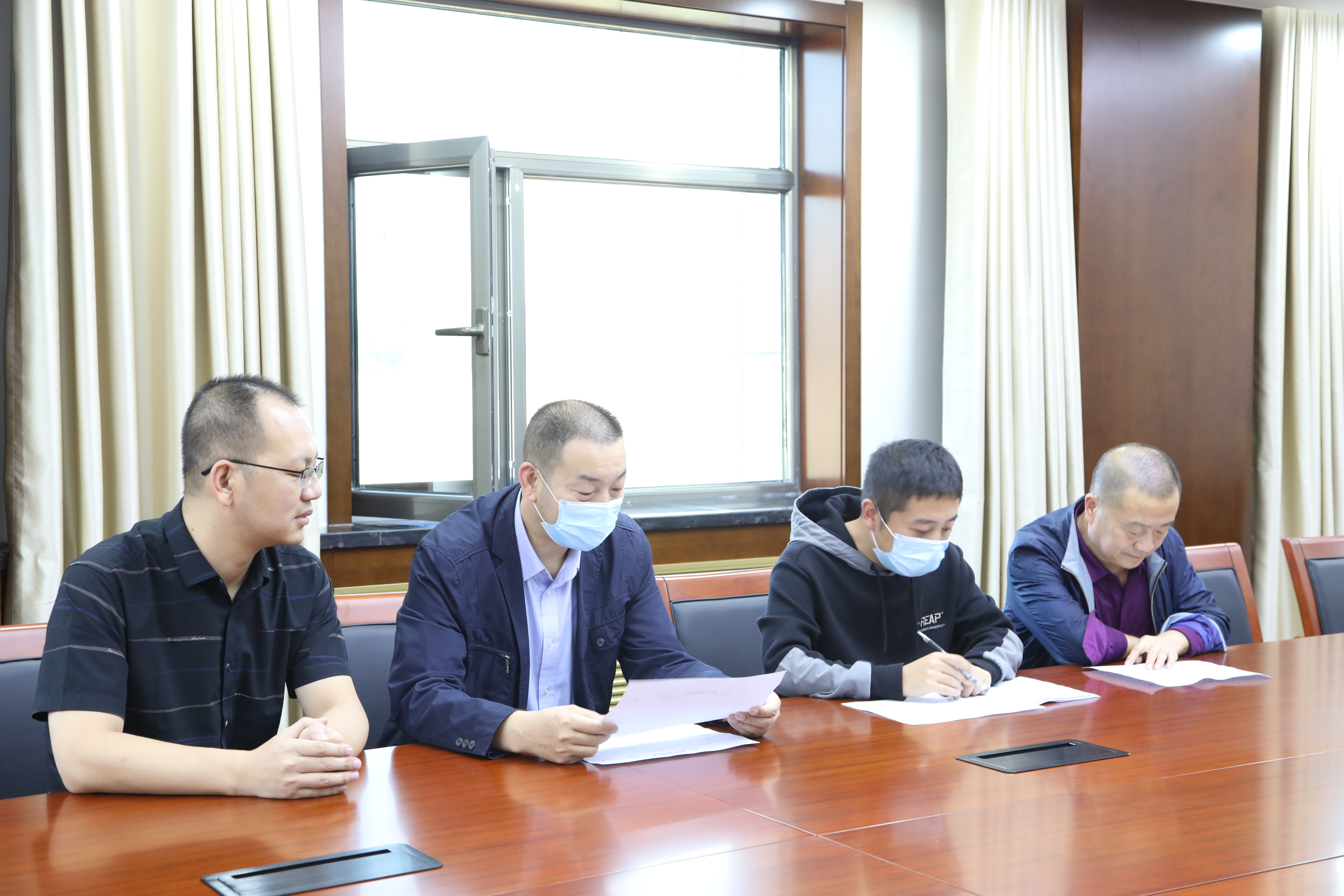 �пh��Ժ��(l��i)��˾�_(k��i)չ���λ��I(y��ng)�̭h(hu��n)�����O(sh��) �z��ָ��(d��o)����