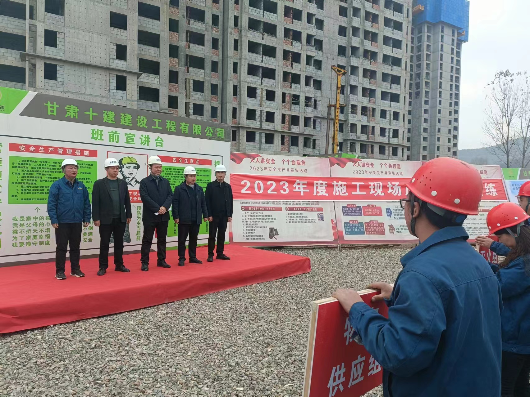 ��ȫ����x ������δ��ȼ��һ���_���O��ʮ�����O�_չ(li��n)�������ݾ�